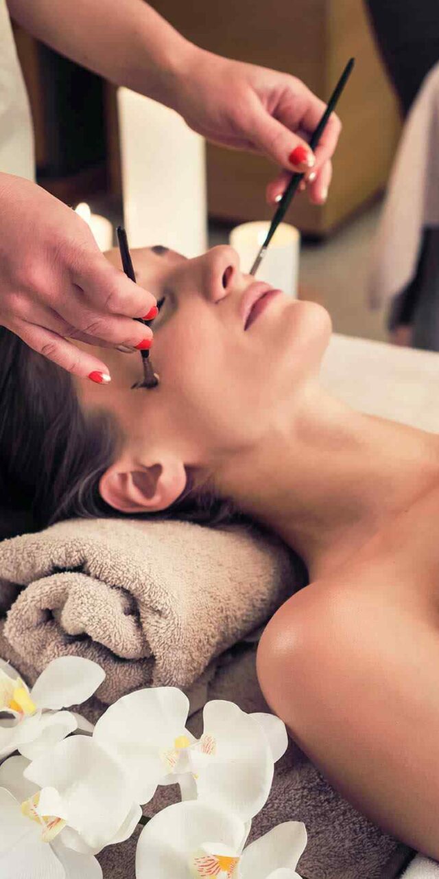 https://vereshaginabeauty.ru/wp-content/uploads/2018/10/spa-treatment-11-640x1280.jpg